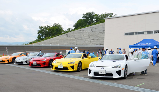 Lexus LFA test drive experience